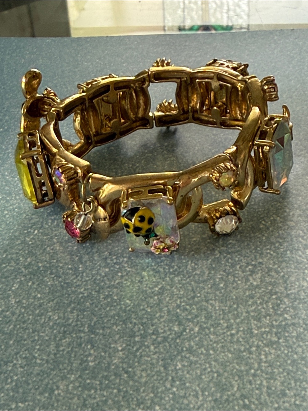 Betty Johnson multistone stretch bracelet